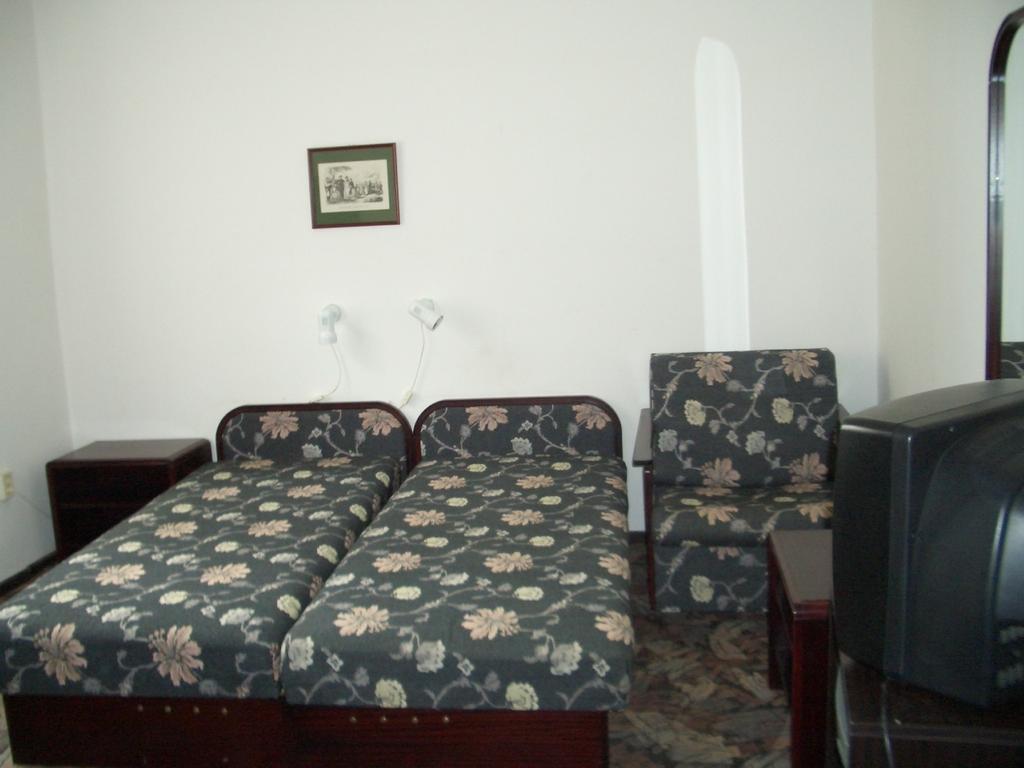 Aranyhid Hotel Балатонбоглар Номер фото